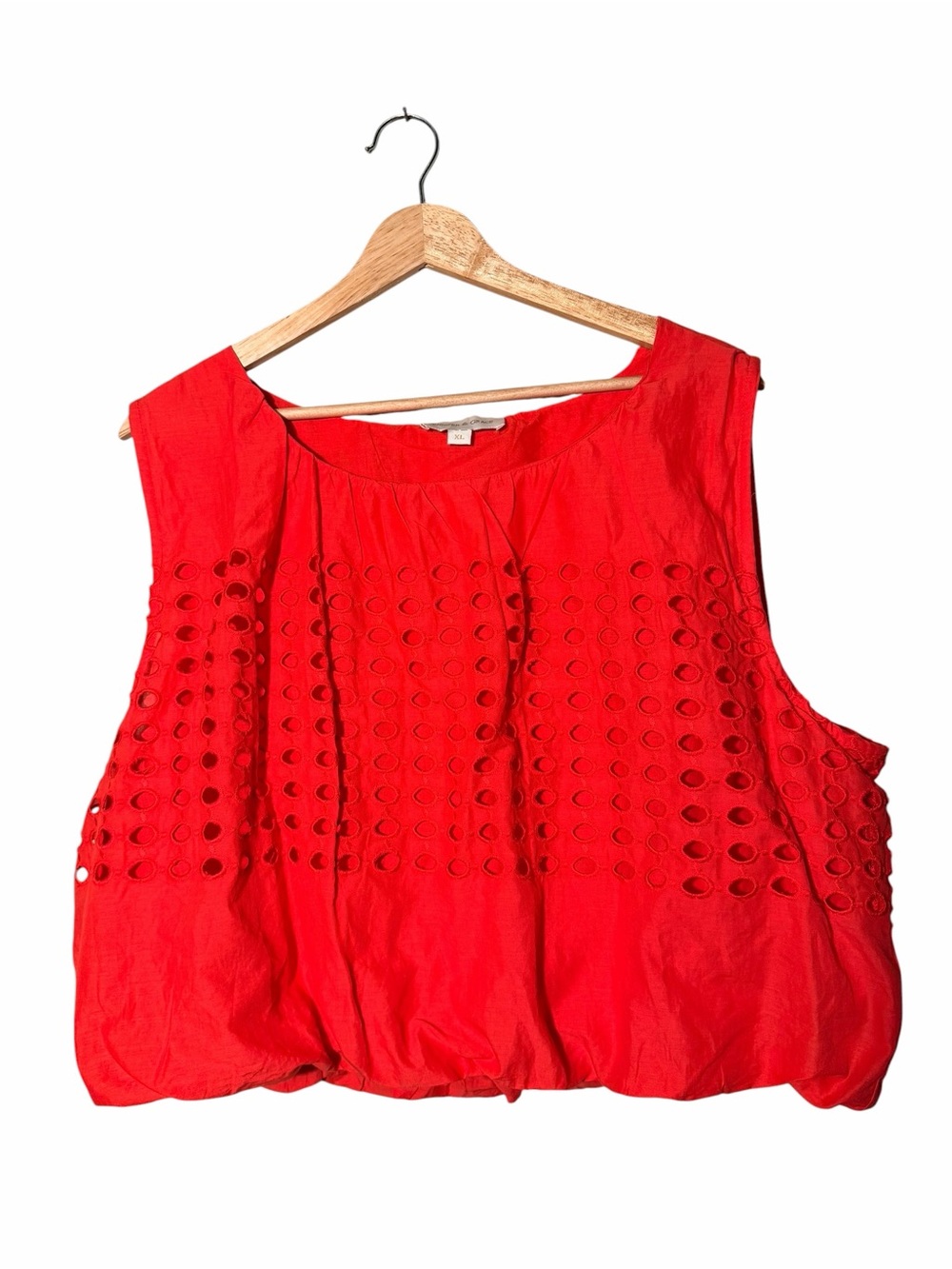 Sleeveless Red Eyelet Bubble Hem Tank Top